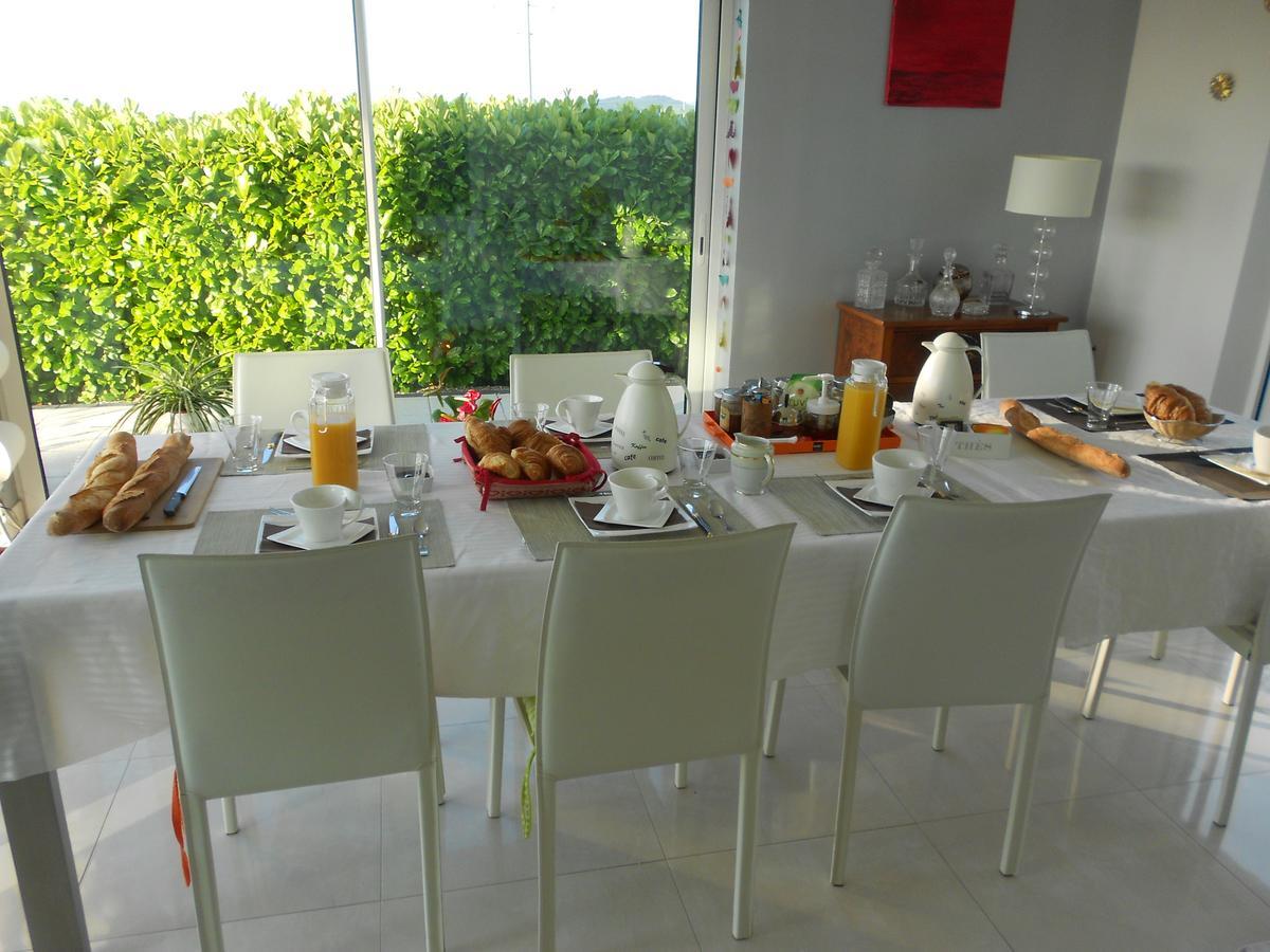 Au Coeur Du Vignoble Bed & Breakfast Orschwiller Luaran gambar
